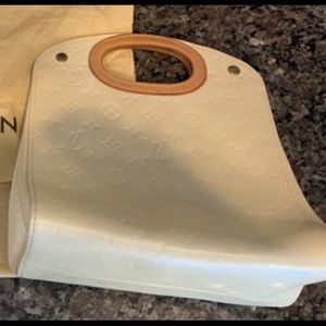 Louis Vuttion purse/clutch